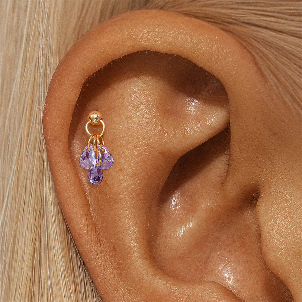 Jasmina – Zlaté náušnice s jednoduchou rafinovaností.