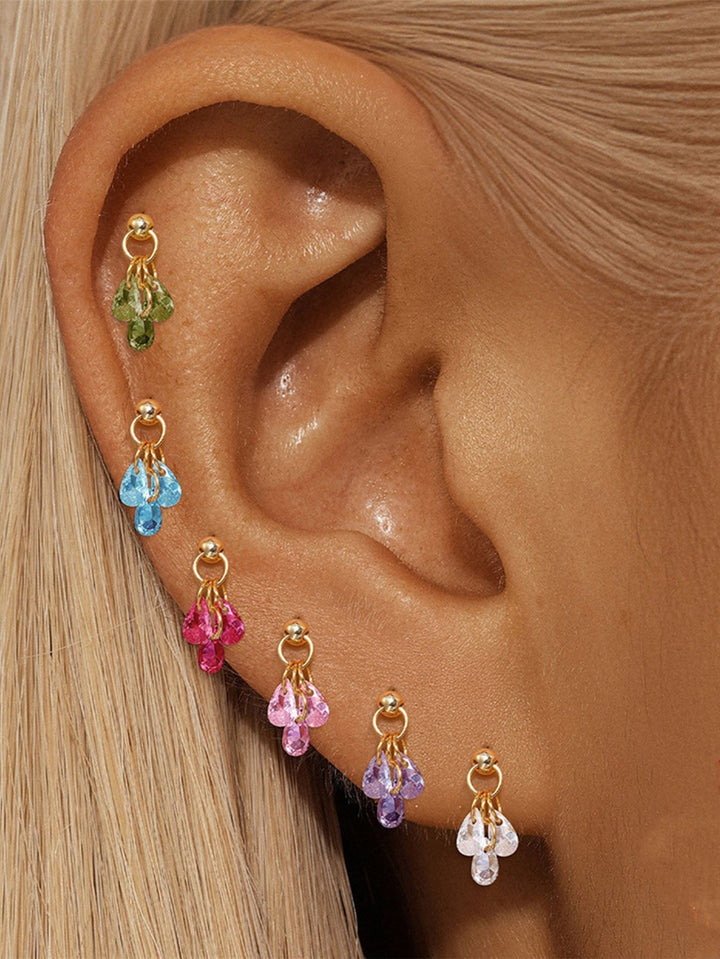 Jasmina – Zlaté náušnice s jednoduchou rafinovaností.