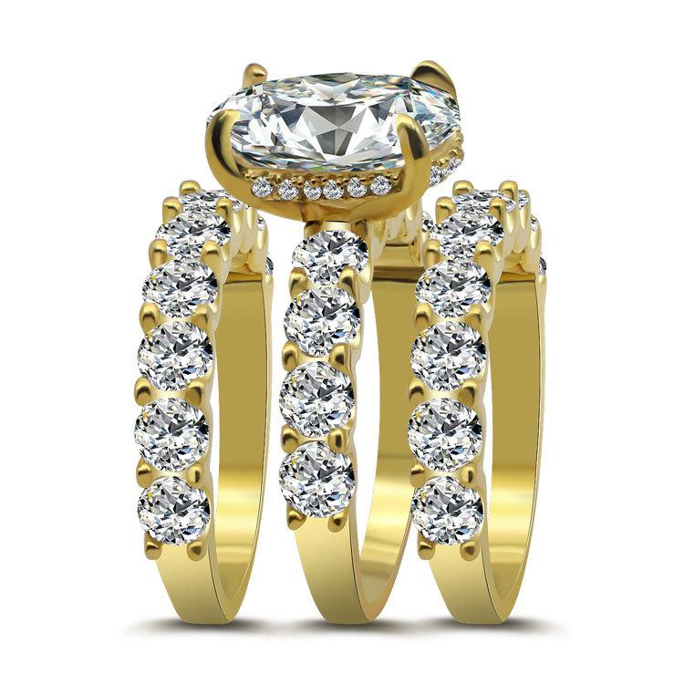 Greta – Stříbrný diamantový prsten s ornamentem.