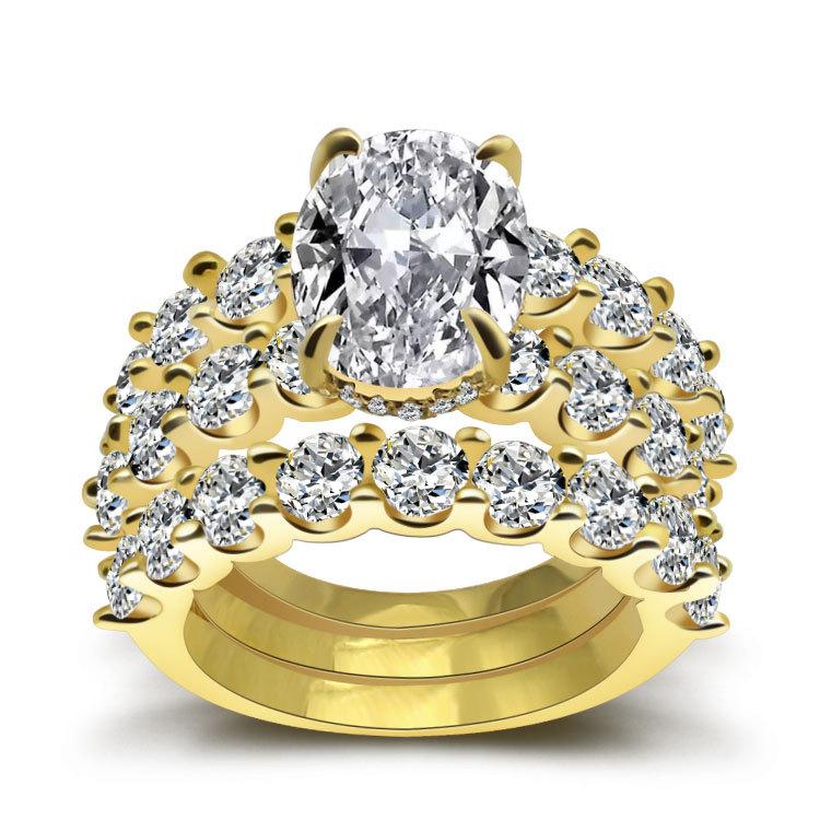 Greta – Stříbrný diamantový prsten s ornamentem.