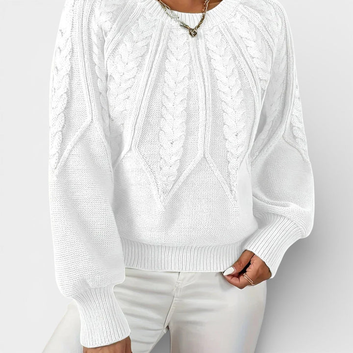 Daria – Svetřík s copánkovým vzorem a balónovými rukávy