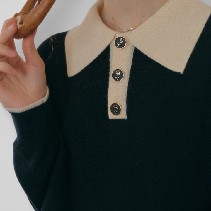 Hanna – Svetr s elegantním polo límcem