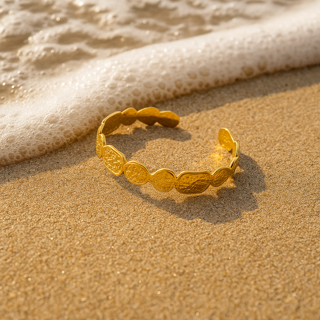 Ariel | Zlaté písečné odrazy