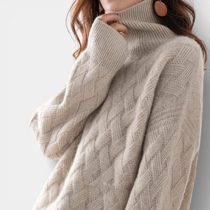 Hana – Kašmírový rolák s plastickým vzorem