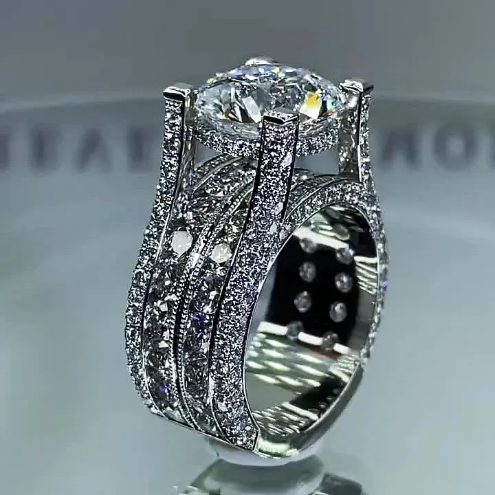 Jasmin – Vysoce lesklý diamantový prsten s vintage rámem