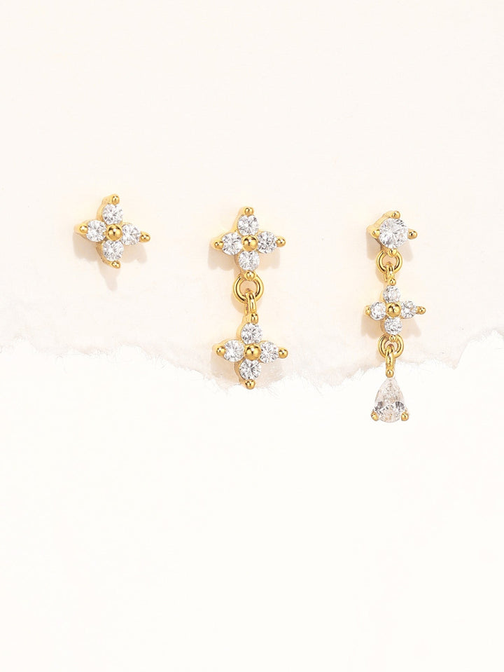 Anika – Zlaté náušnice s jemným pohybem.