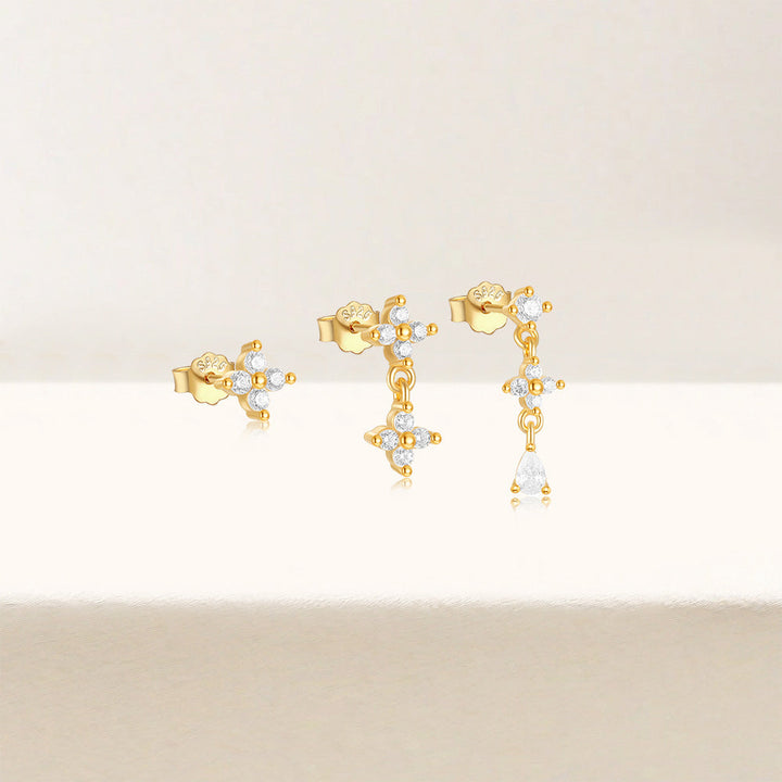 Anika – Zlaté náušnice s jemným pohybem.