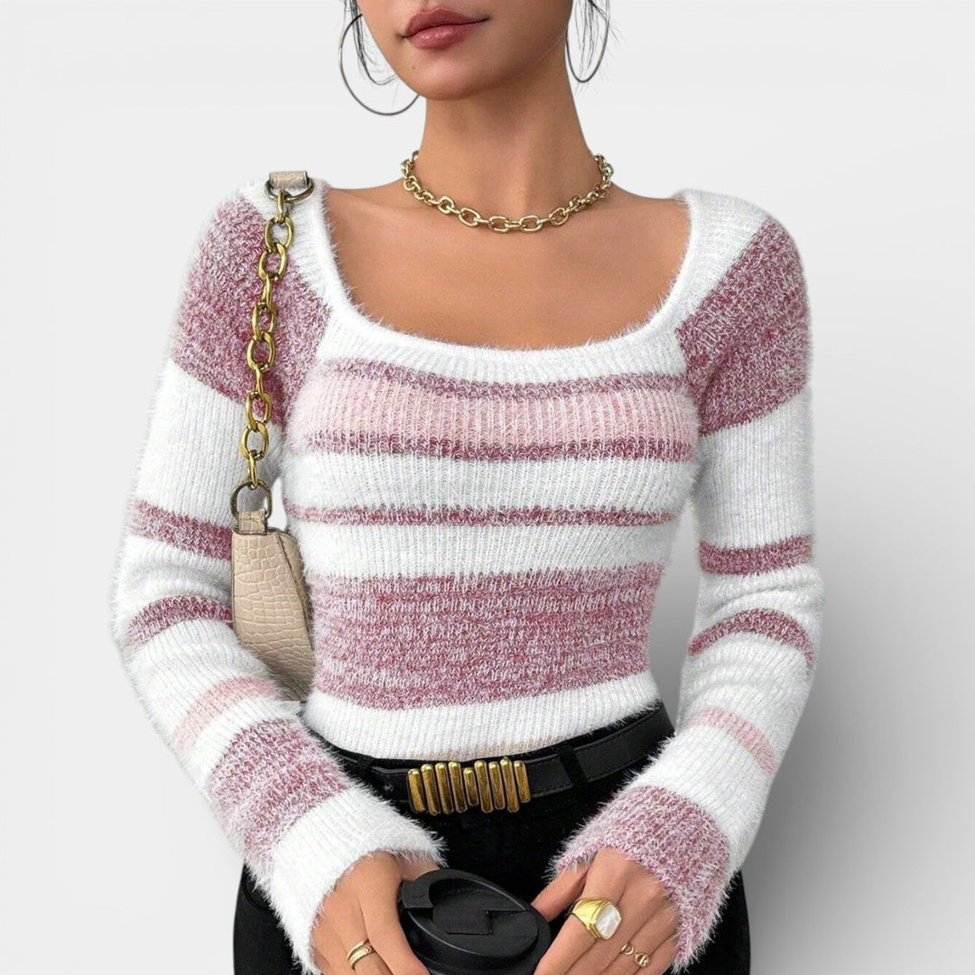 Celina – Přiléhavý pruhovaný svetr