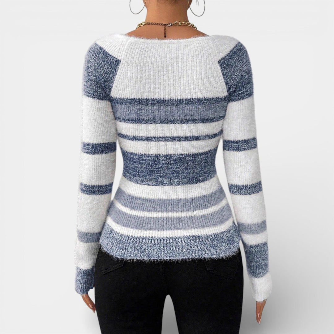 Celina – Přiléhavý pruhovaný svetr