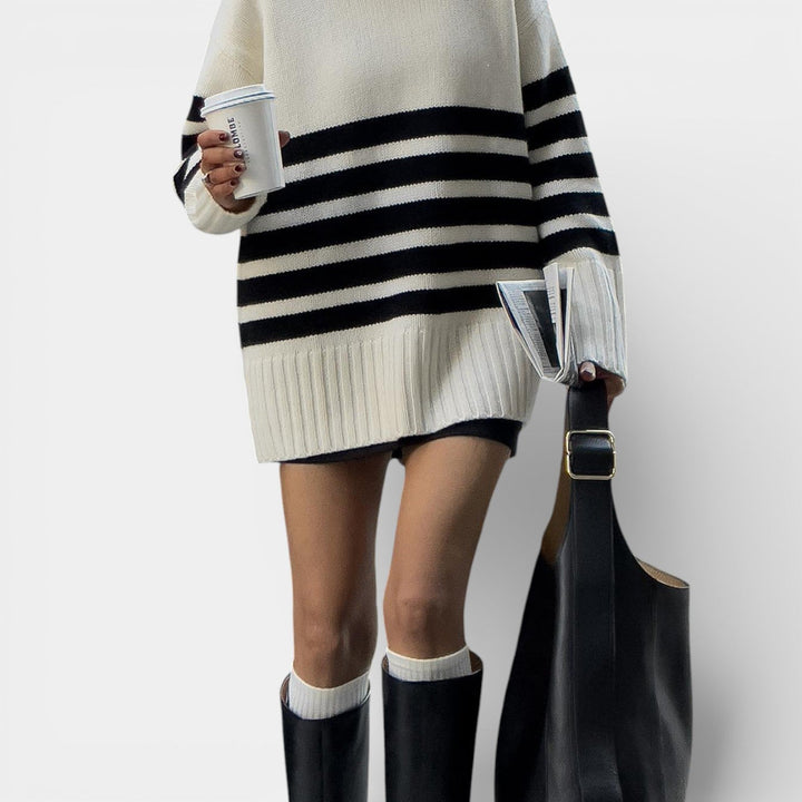 Marcelina – Svetr s pruhy a mock límcem