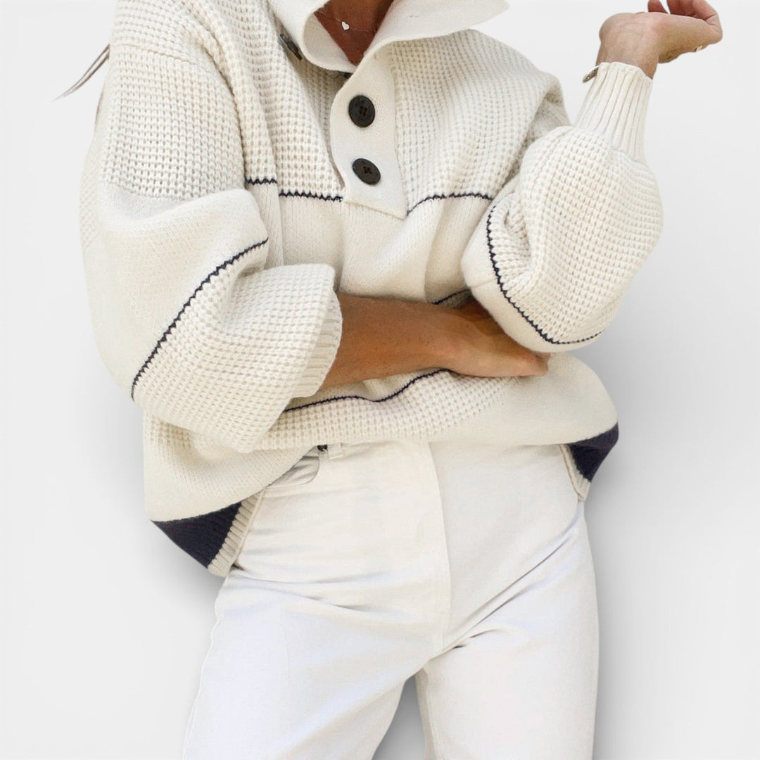 Leontyna – Svetr s otevřeným límcem a knoflíky