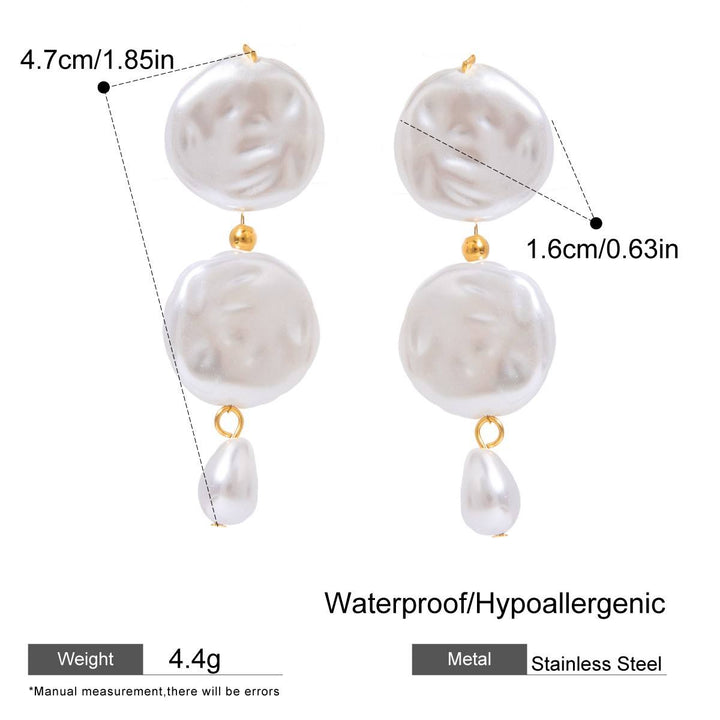 Romina – Zlatý náramek s perlami a jemnými články.