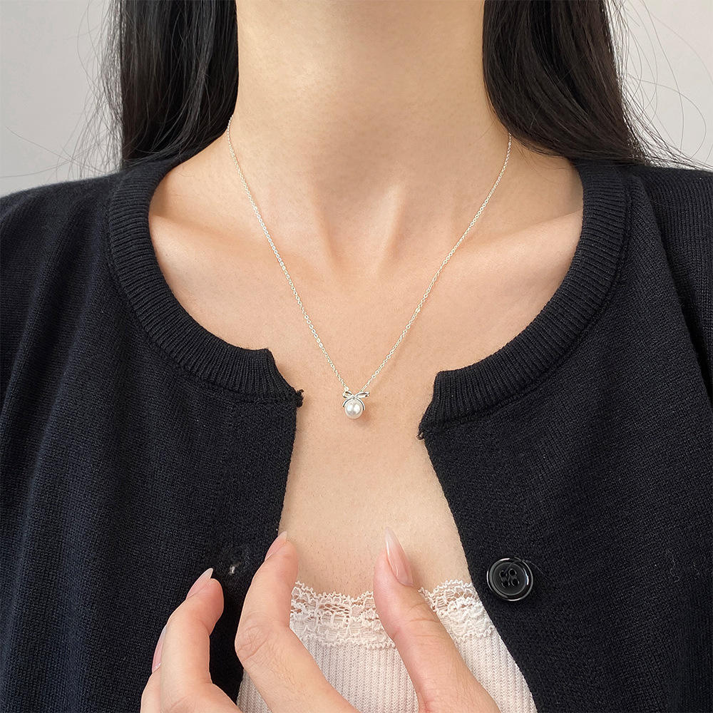 Johana-Luisa – Zlaté náušnice s dvojitou perlou.