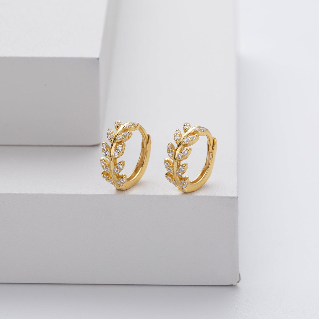 Stříbrné náušnice ve tvaru listu