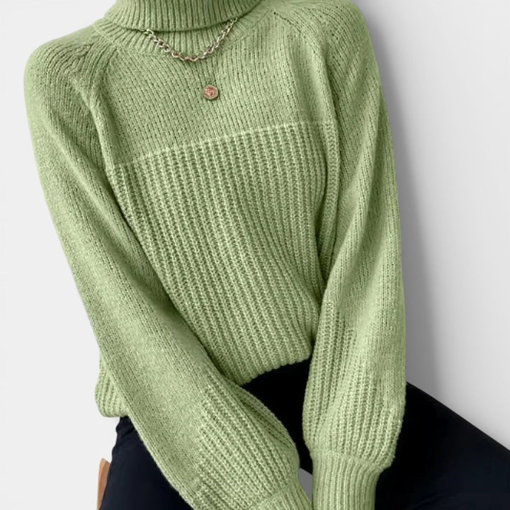 Grażyna – Teplý svetr s rolákem