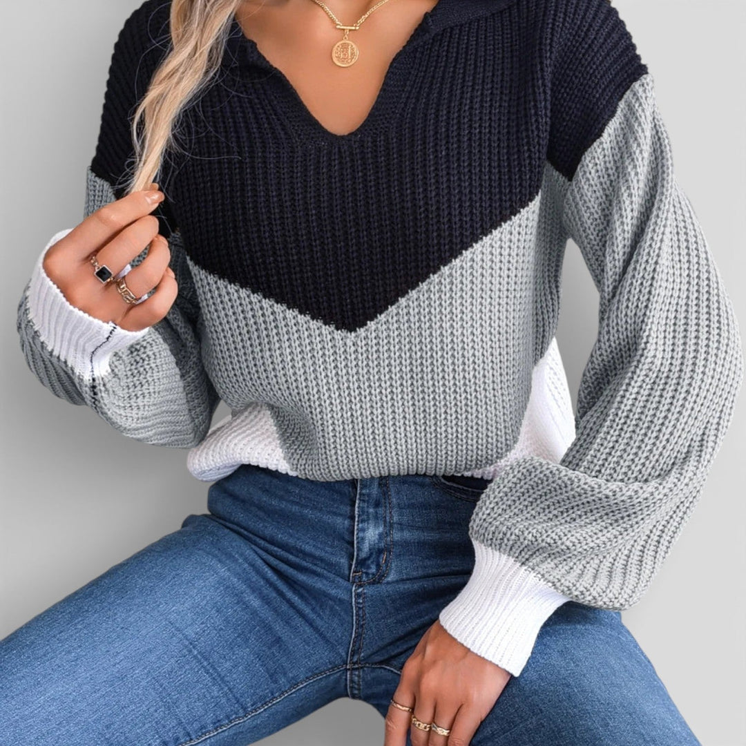 Jolanta – Patchworkový svetr s výstřihem do V