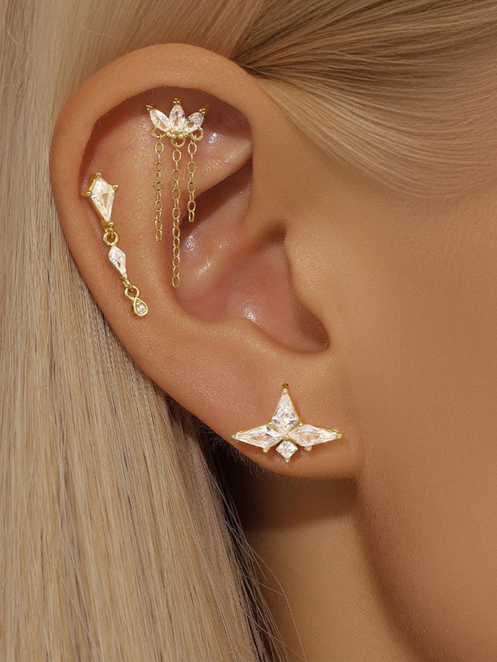 Leonie – Jemné náušnice s leskem.