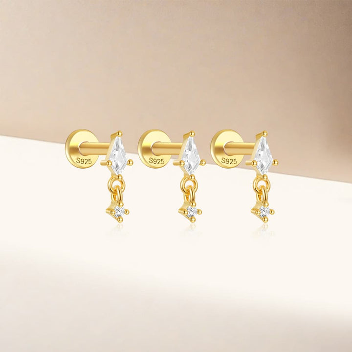 Sofie – Jemné zlaté kruhy s jemným leskem.