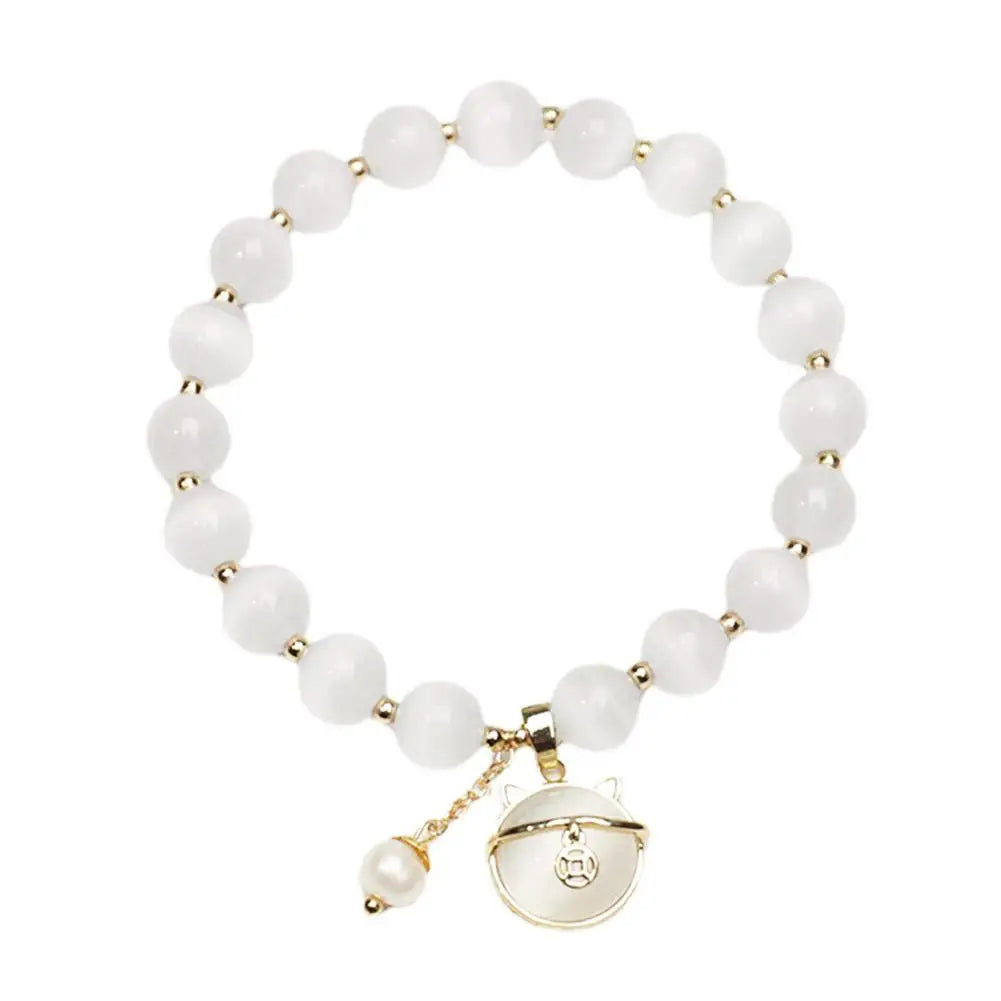 Náramek s korálky a přívěskem šťastné kočky