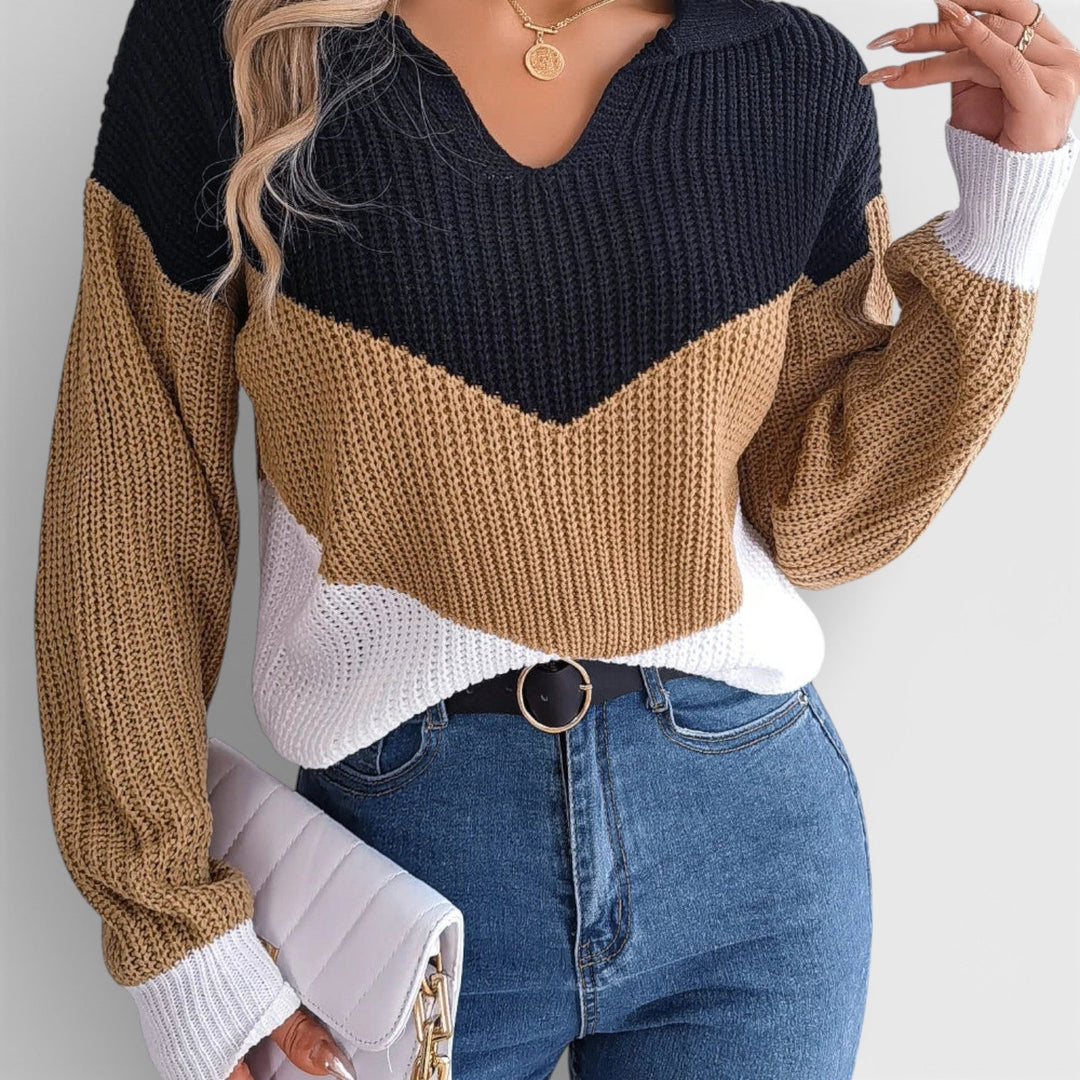 Jolanta – Patchworkový svetr s výstřihem do V