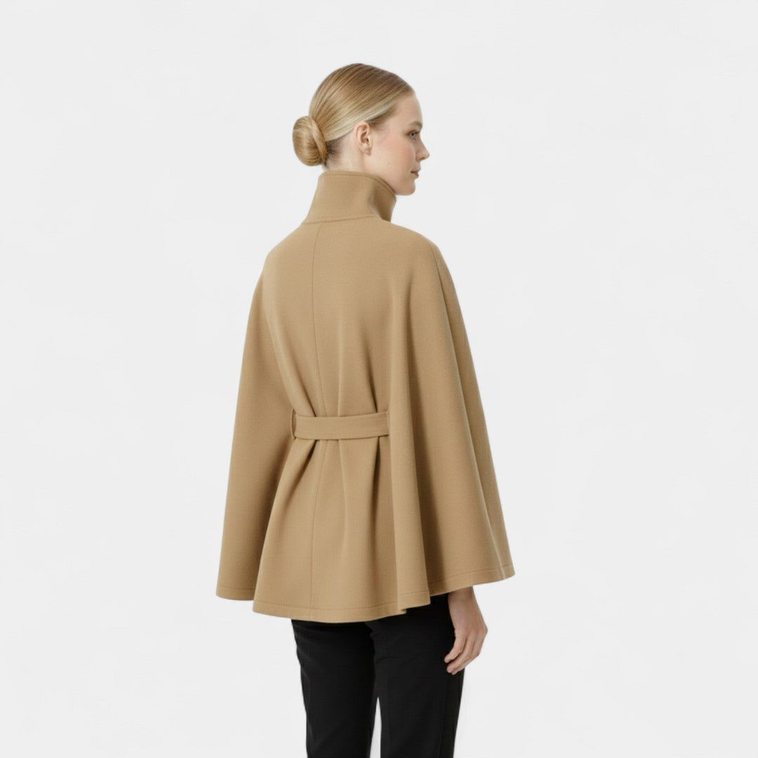 Ivanna – Elegantní dámský kabát s vysokým límcem