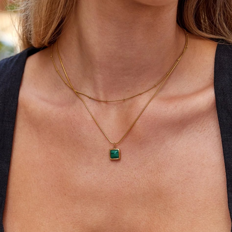 Jitka – Zlatý článkový řetěz v jemném designu.