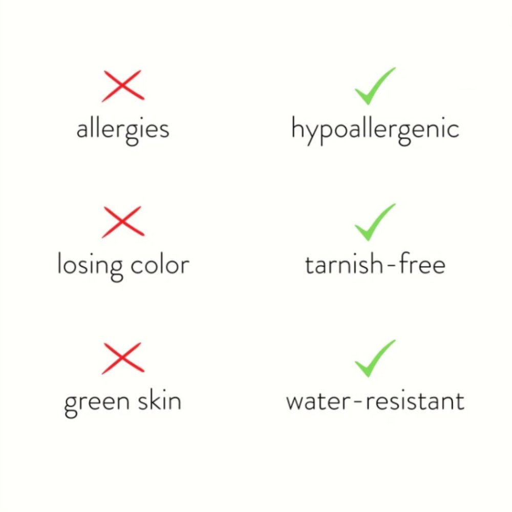 Elegantní zlatý květinový náhrdelník