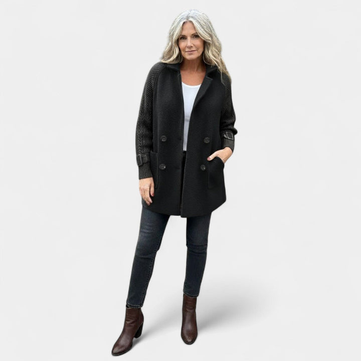 Majda - Středně dlouhý kabát s dvojitým zapínáním